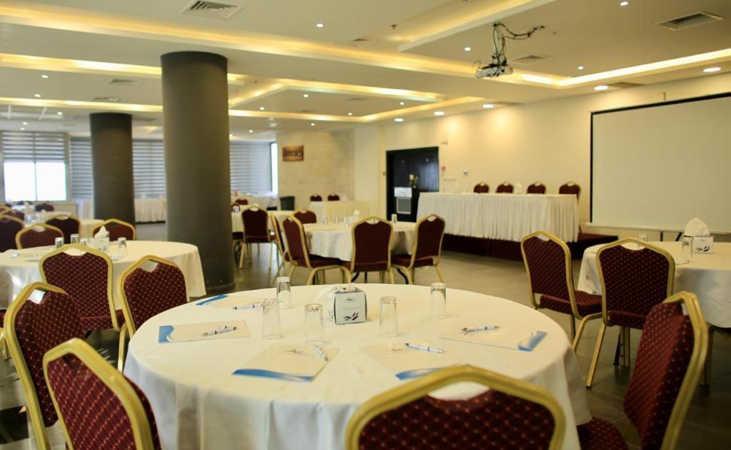 Caesar Hotel Ramallah Exterior foto
