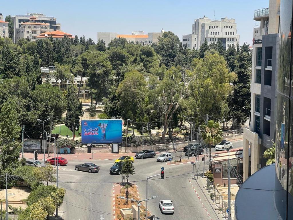 Caesar Hotel Ramallah Exterior foto